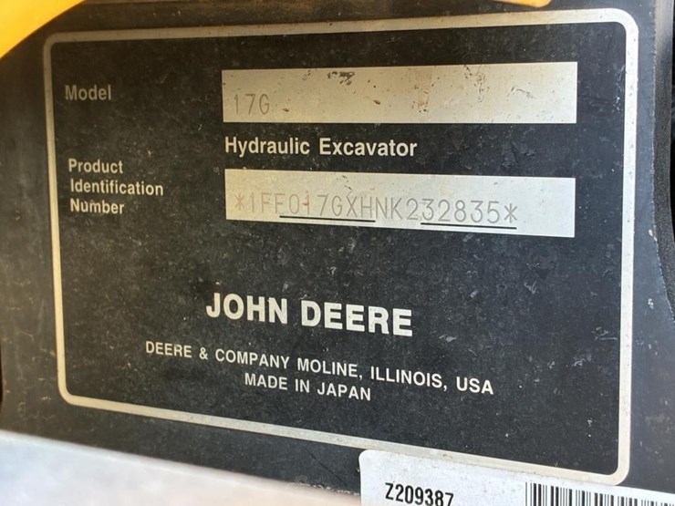 2022-deere-17g-image-26