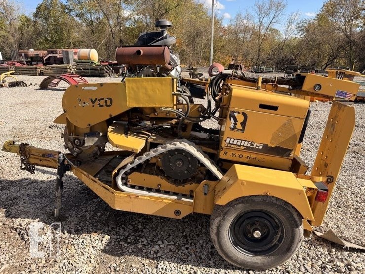 2013-rayco-rg1635-trac-jr-image-2