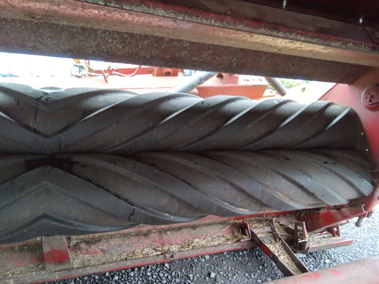 new-holland-488-image-6