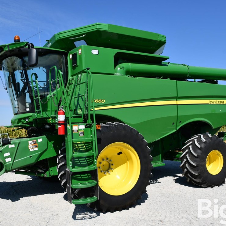 2015 JOHN DEERE S660