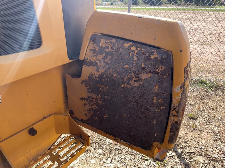 2015-volvo-l70h-image-27