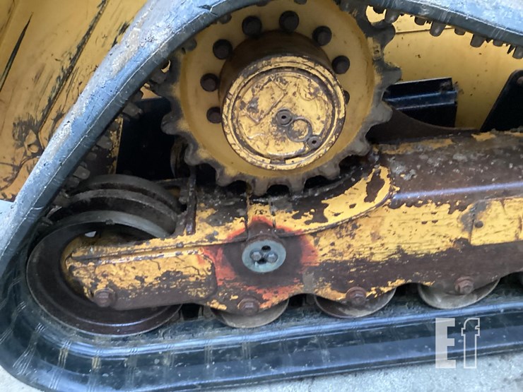 2017-caterpillar-289d-image-12