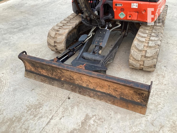 2021-kubota-u55-5-image-12