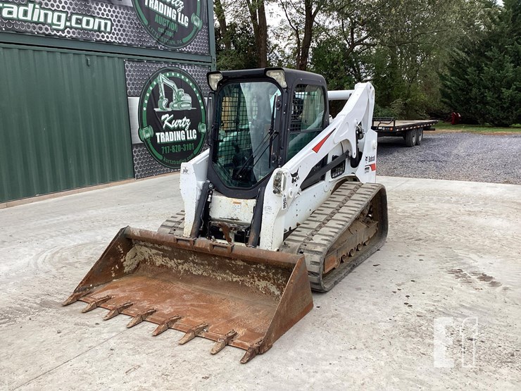 2019-bobcat-t740-image-8