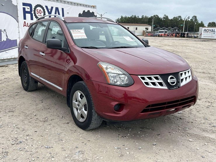 2014-nissan-rogue-image-2