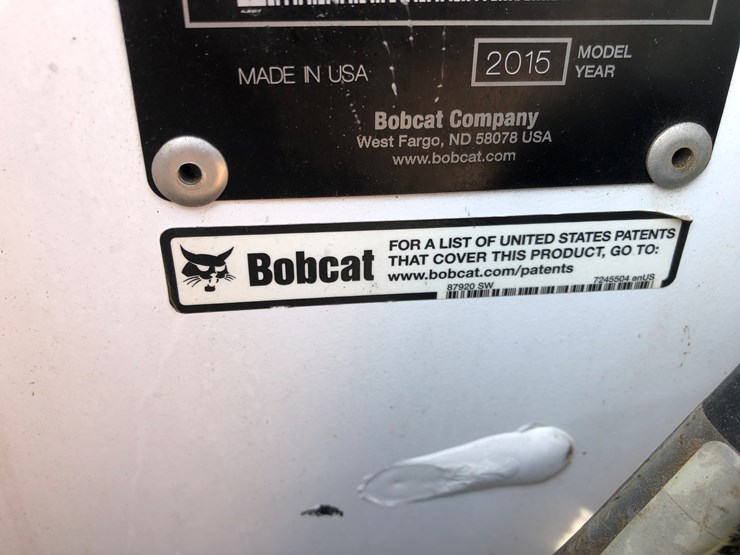 2014-bobcat-s650-image-43