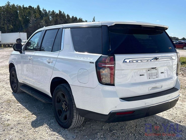 2021-chevrolet-tahoe-image-4