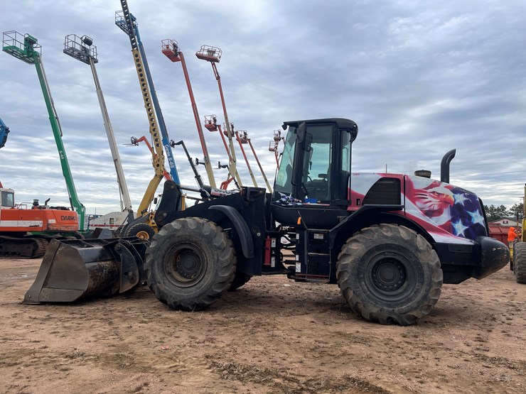 2011-case-821f-image-8