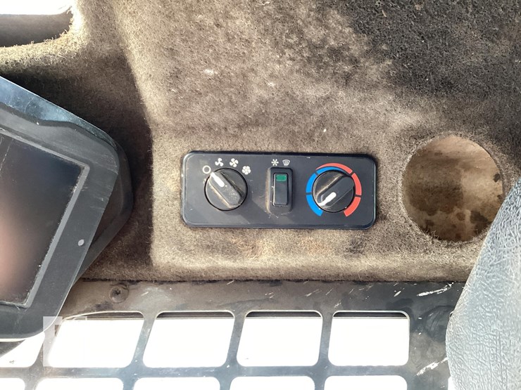 2022-bobcat-s76-image-20