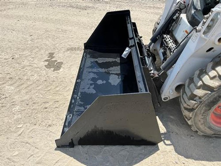 wildcat-78"-skid-steer-snow/litter-bucket-image-5