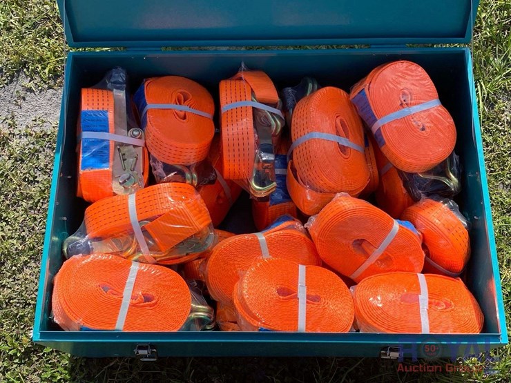 box-of-transport-ratchet-straps-image-2
