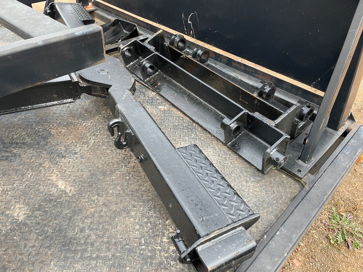 #3343-•-18'6"-rollback-bed-with-car-lift-attachment-image-10