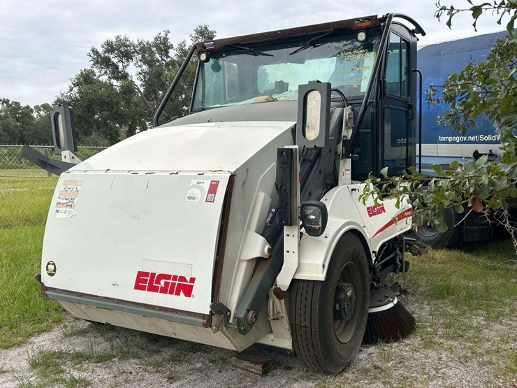 elgin-pelican-image-1