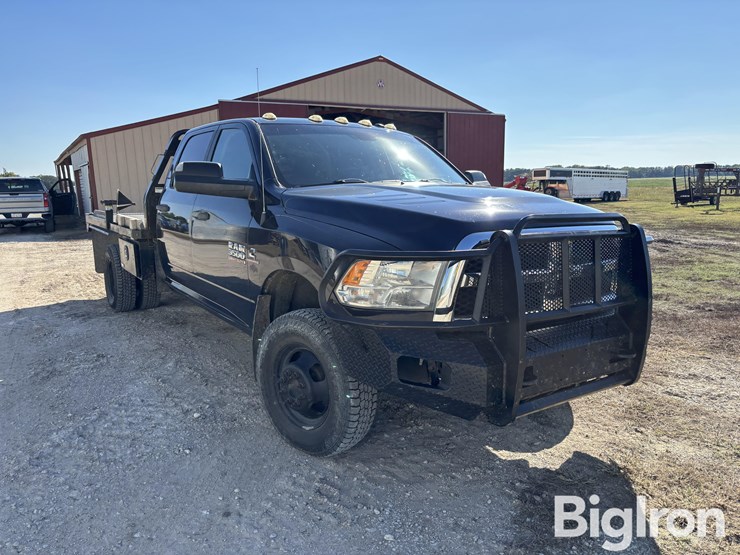 2014-ram-3500-slt-image-3