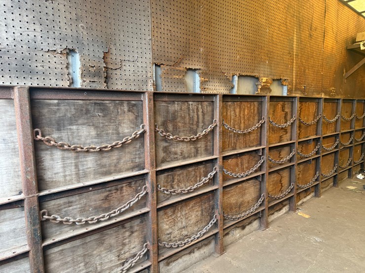 #3325-•-marion-20.5’-van-body-with-lift-gate-image-15