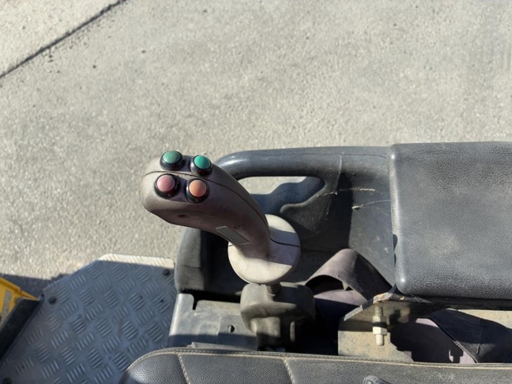 2017-bomag-bw120-image-19