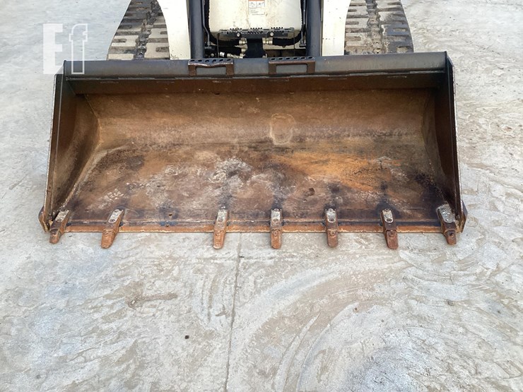 2022-bobcat-t770-image-9