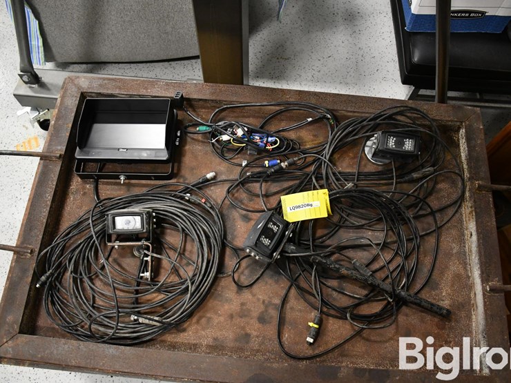 cab-cam-backup-tractor-cameras-image-2