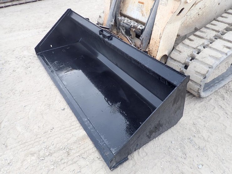 wildcat-84"-skid-steer-gp-bucket-image-1