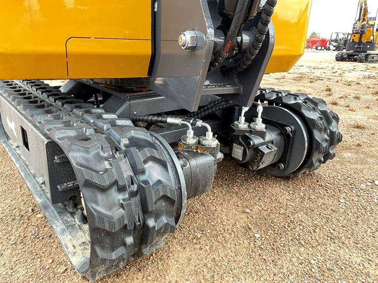 #1794-•-agt-qk18r-mini-excavator-image-44