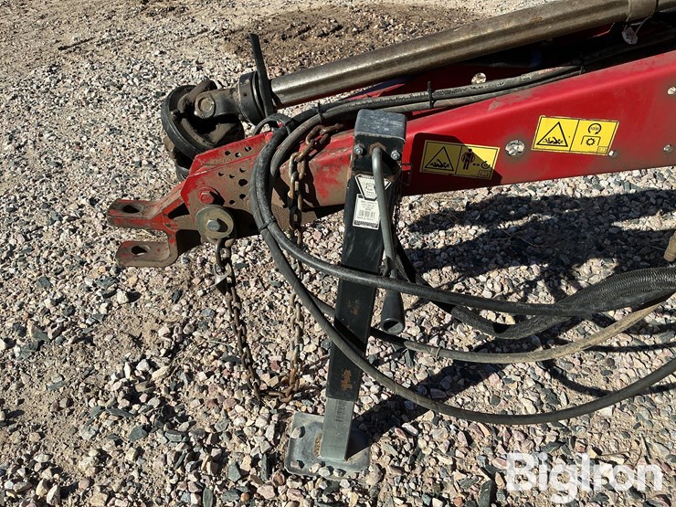 2014-new-holland-roll-belt-560-image-9