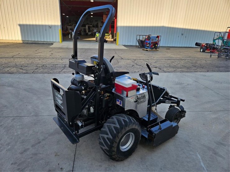 #2482-•-2012-dixie-chopper-xcaliber-3366-zero-turn-mower-image-5