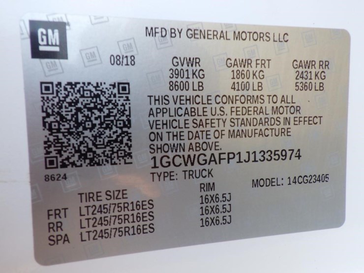 2018-chevrolet-express-2500-image-16