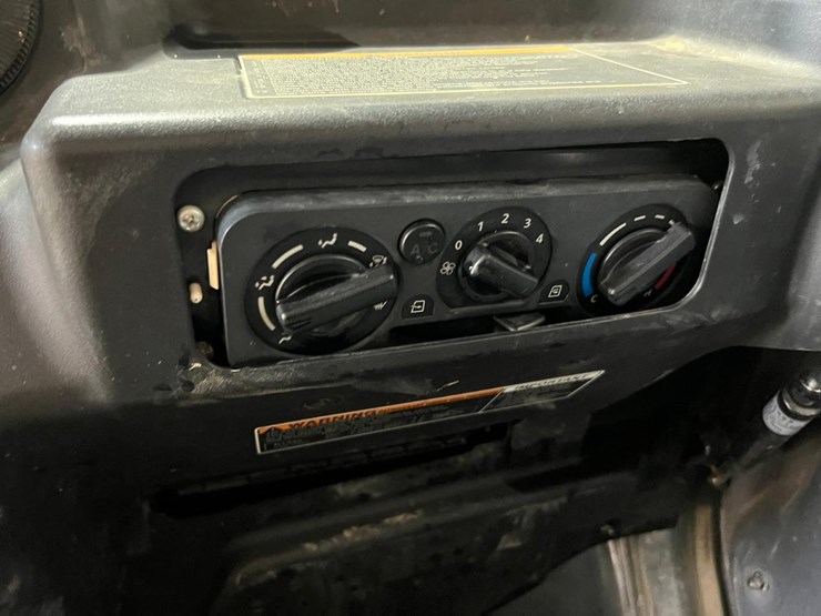 kubota-rtv-x1100c-image-28