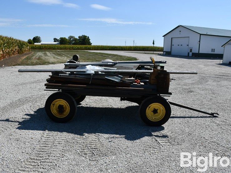 hayrack-w/contents-image-4