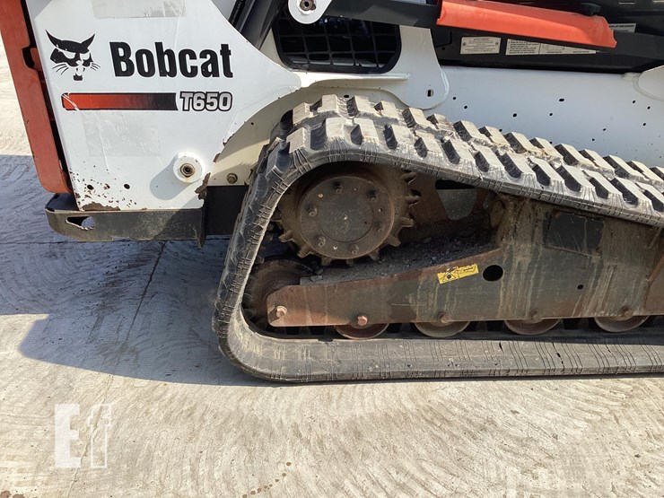 2014-bobcat-t650-image-12