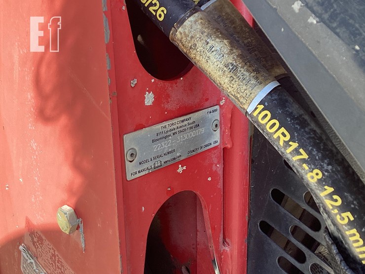 2014-toro-dingo-tx427w-image-15