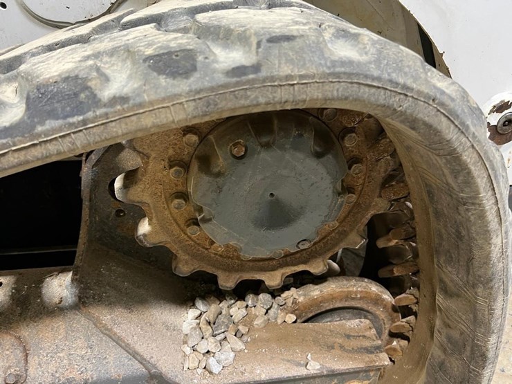 2018-bobcat-t650-image-15