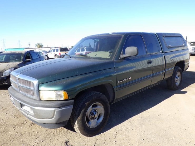 2001-dodge-ram-1500-image-1