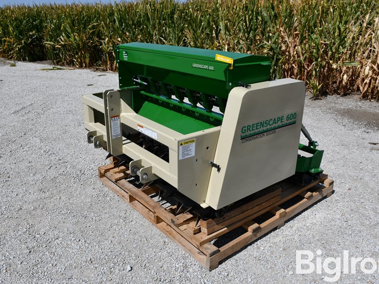 strickland-bros-greenscape-600-image-1