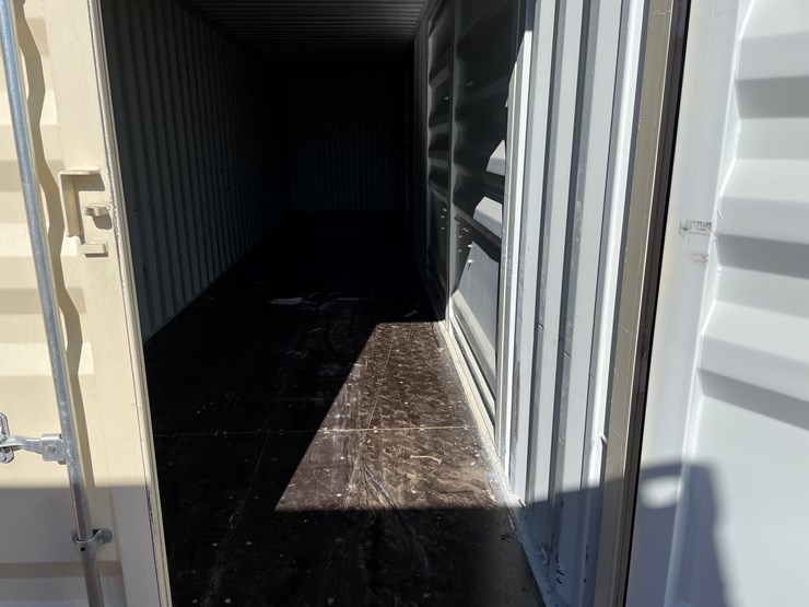 #3334-•-40'-hi-cube-storage-container-image-6