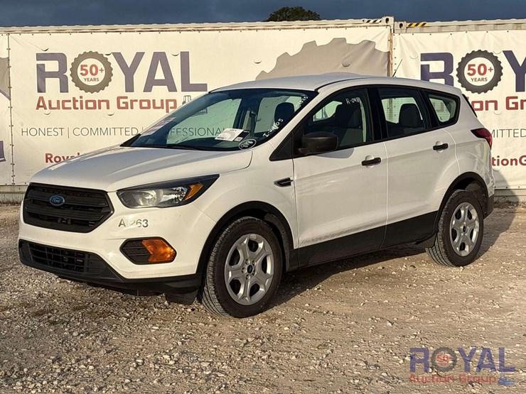 2019-ford-escape-image-1