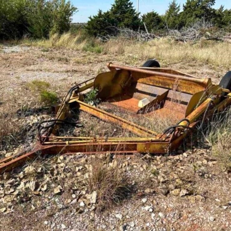 6’ Earthmover / Tumblebug