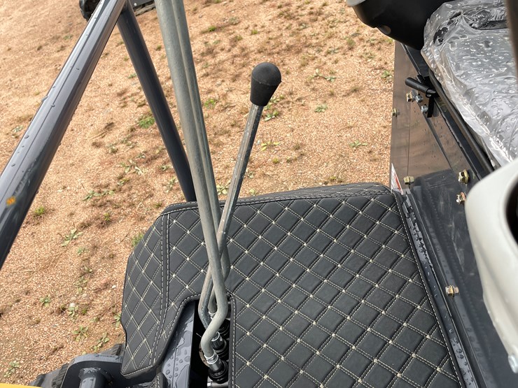 #1791-•-agt-xz20r-mini-excavator-image-34