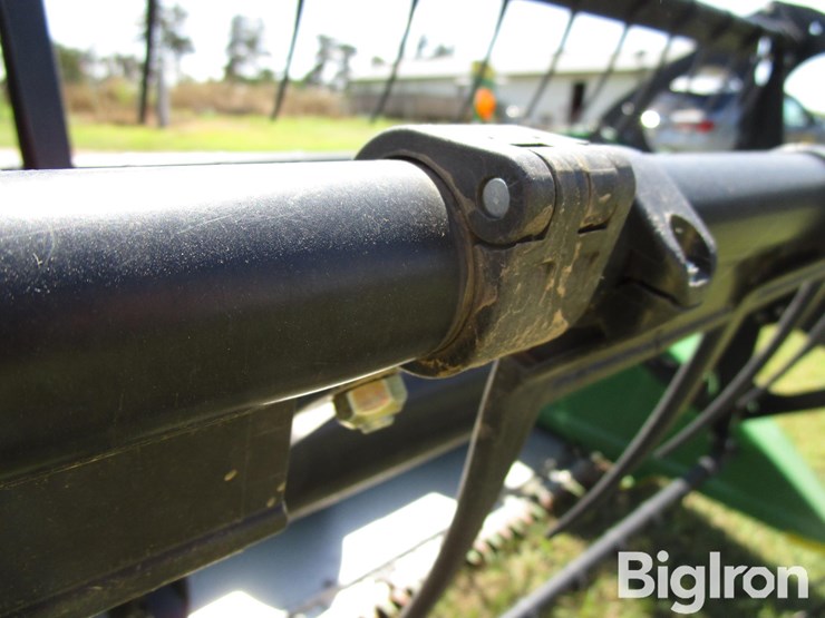 2018-john-deere-625f-image-18