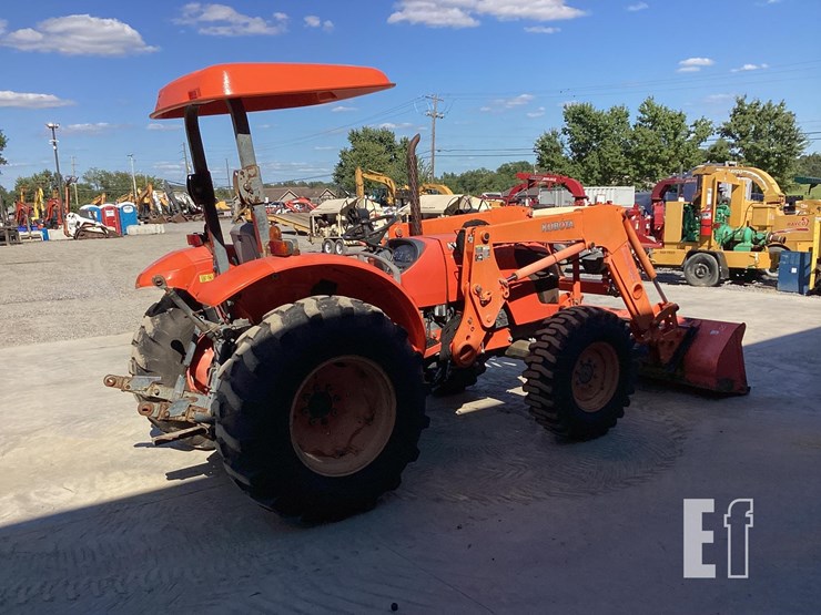 2007-kubota-m6040dt-image-4