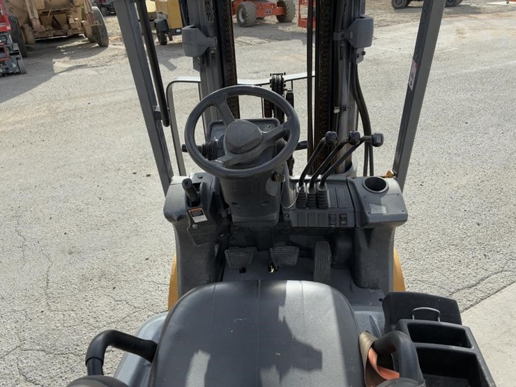 2014-caterpillar-2c5000-image-17