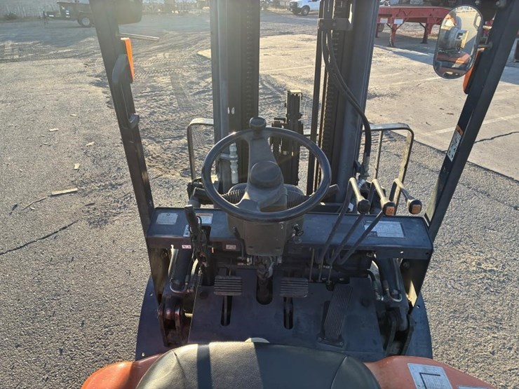 2015-doosan-g25g-image-16