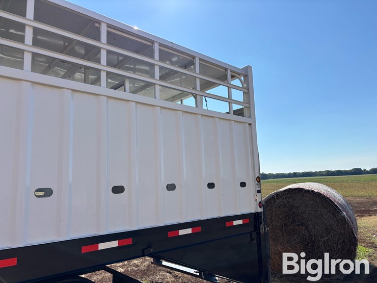 2013-neville-trailer-image-13