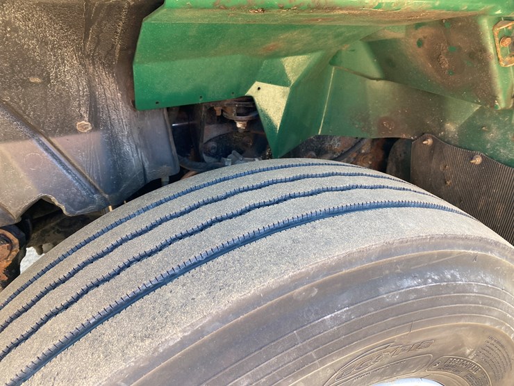 2003-international-7400-image-27