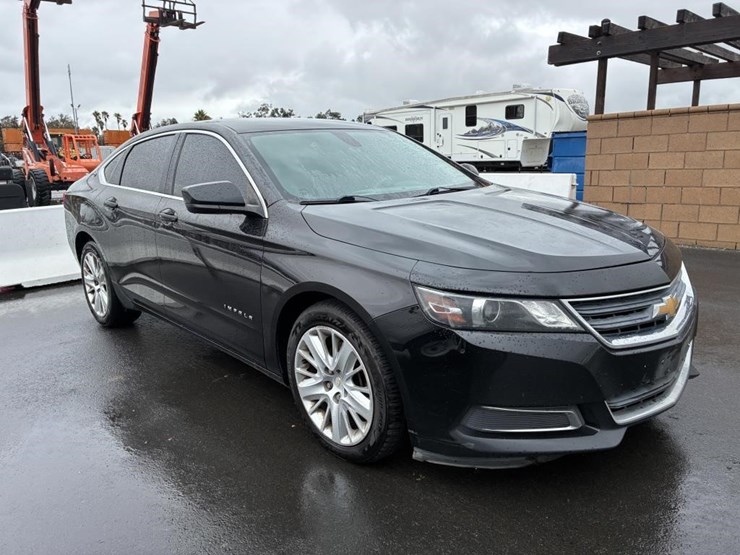 2018-chevrolet-impala-sedan-image-2
