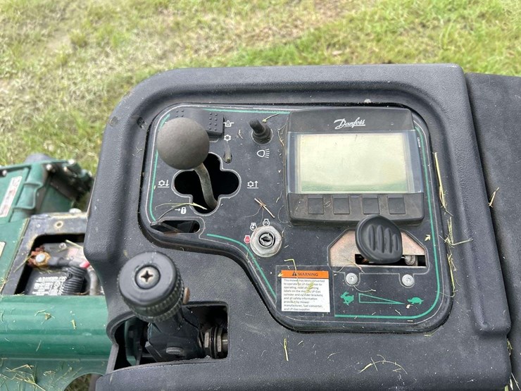 2016-r-and-r-products-331-lp-reel-mower-image-15