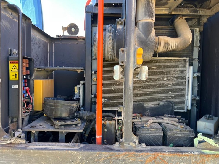 volvo-ec160-image-18