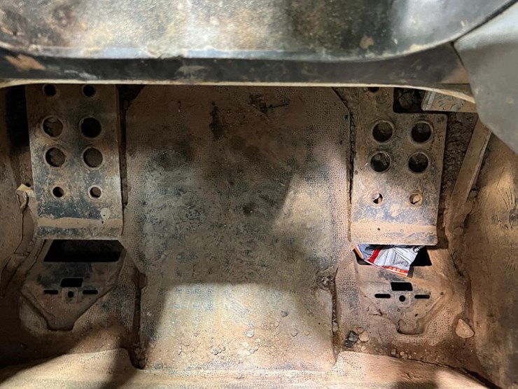 2016-bobcat-t650-image-30