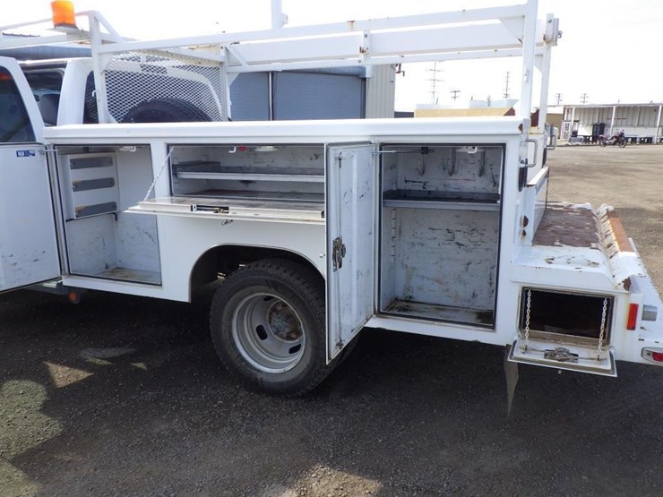 2015-ford-f350-image-8