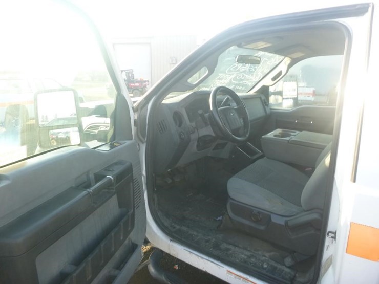 2012-ford-f450-image-11